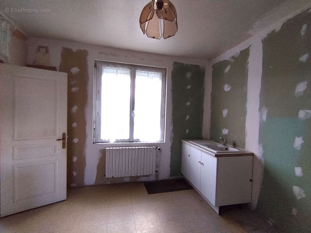 Maison à LECOUSSE