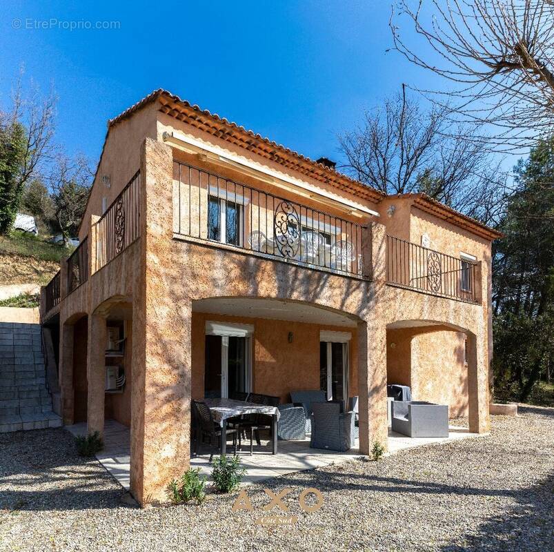 Maison à MONTAGNAC-MONTPEZAT