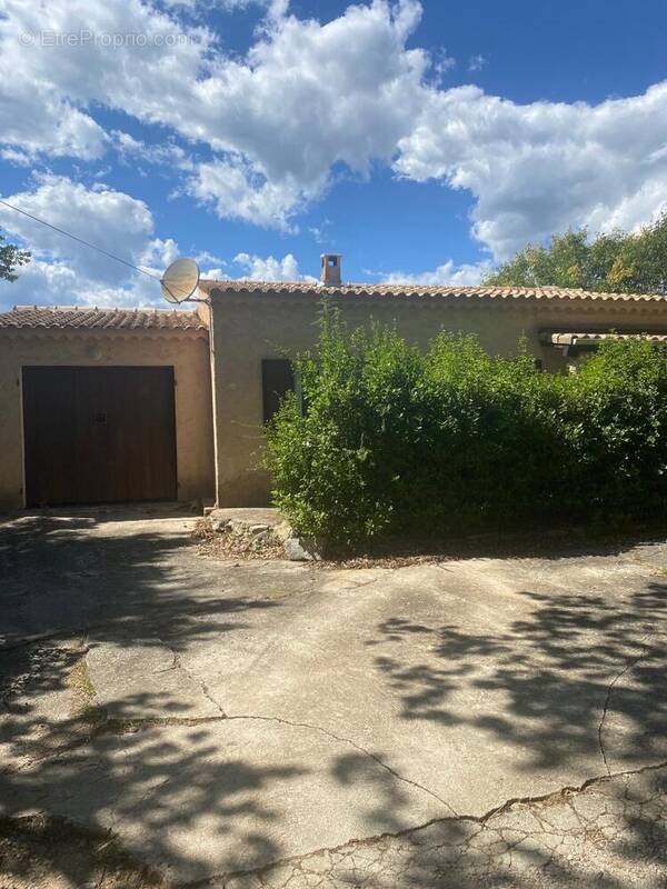 Photo 1 - Maison à LORGUES