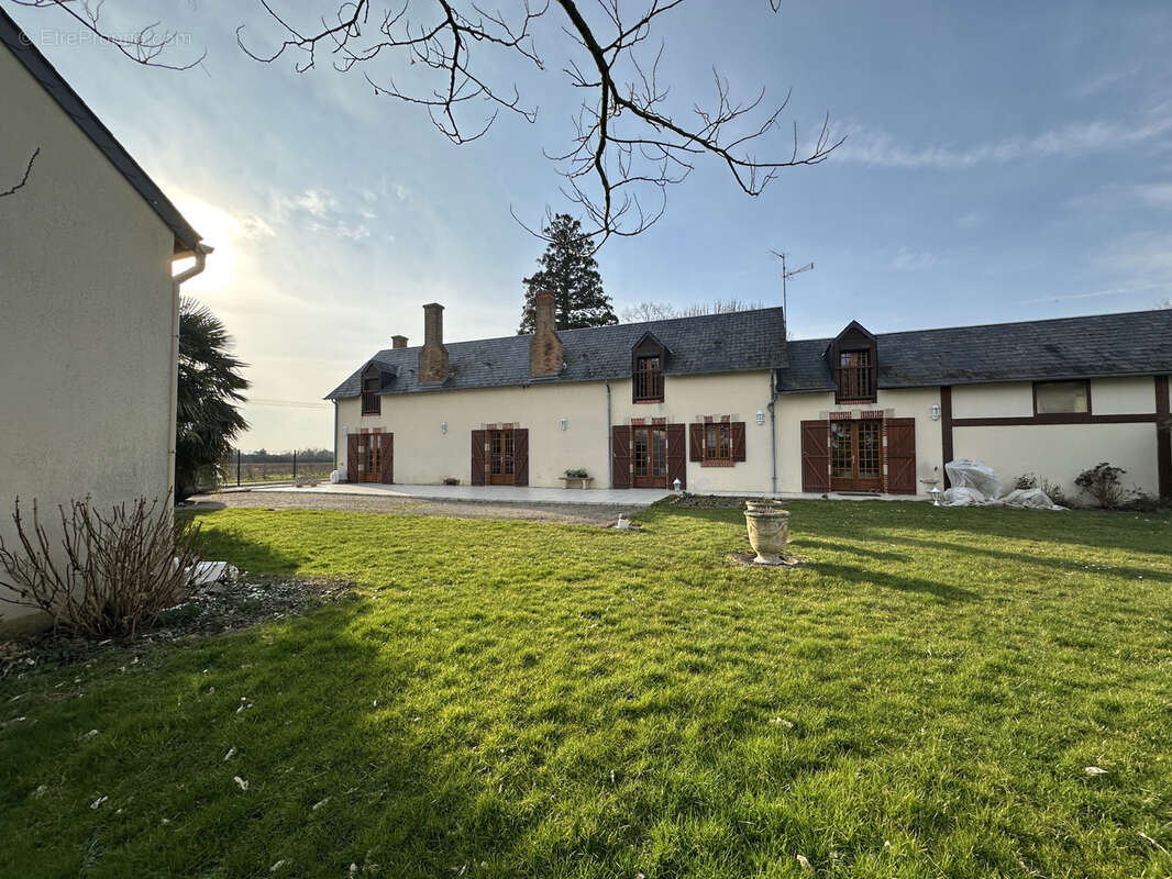 Maison à SAINT-DENIS-EN-VAL