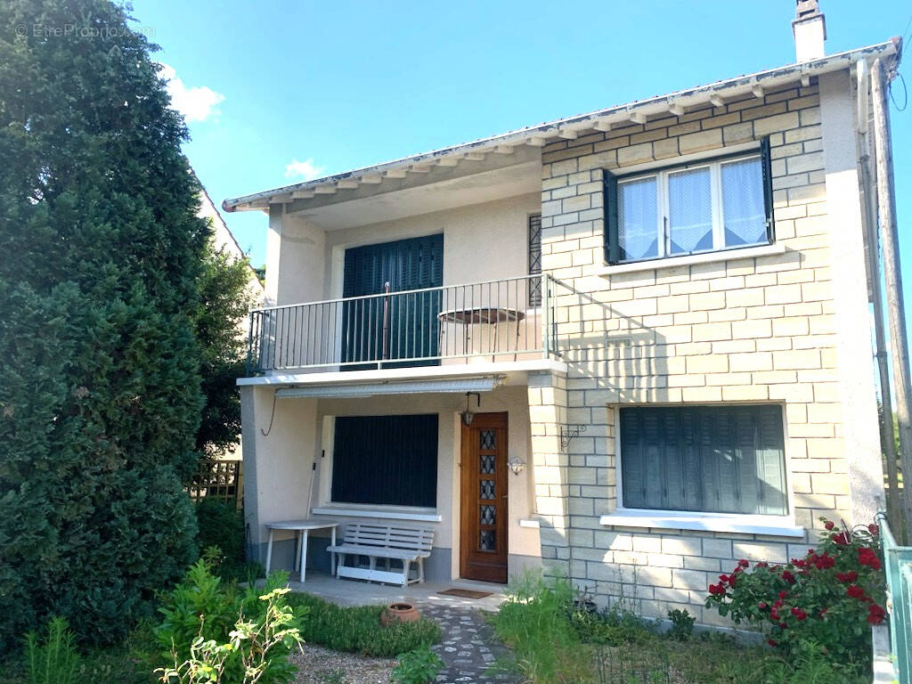 Maison à CONFLANS-SAINTE-HONORINE