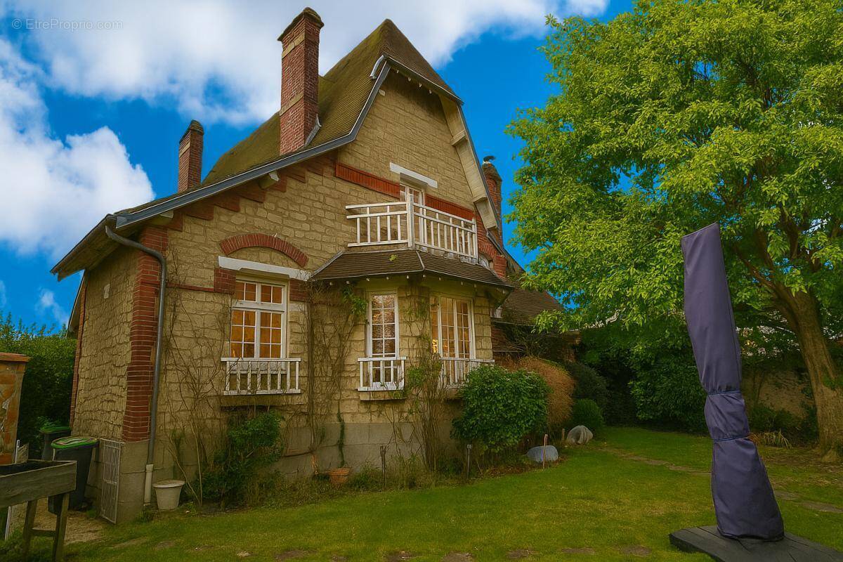 Maison à SOISSONS
