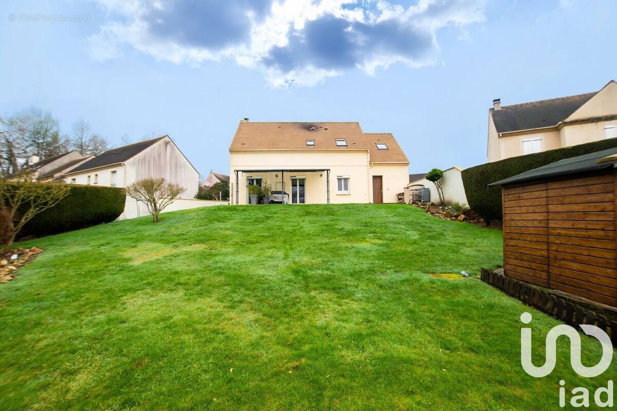 Photo 1 - Maison à AINCOURT