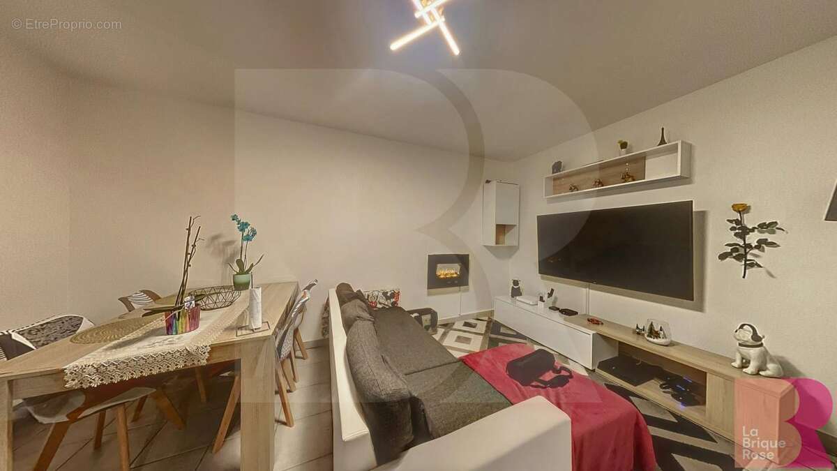 Appartement à MONDONVILLE