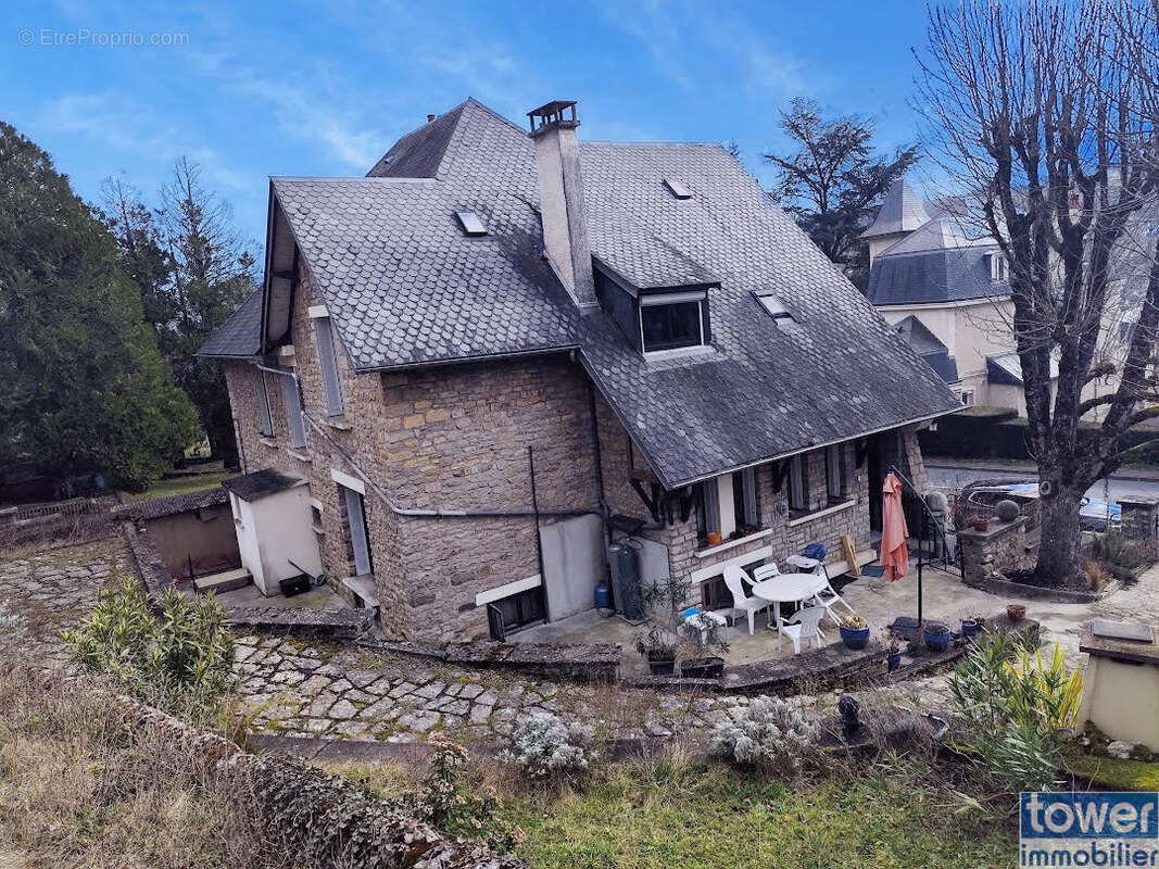 Maison à ESPALION