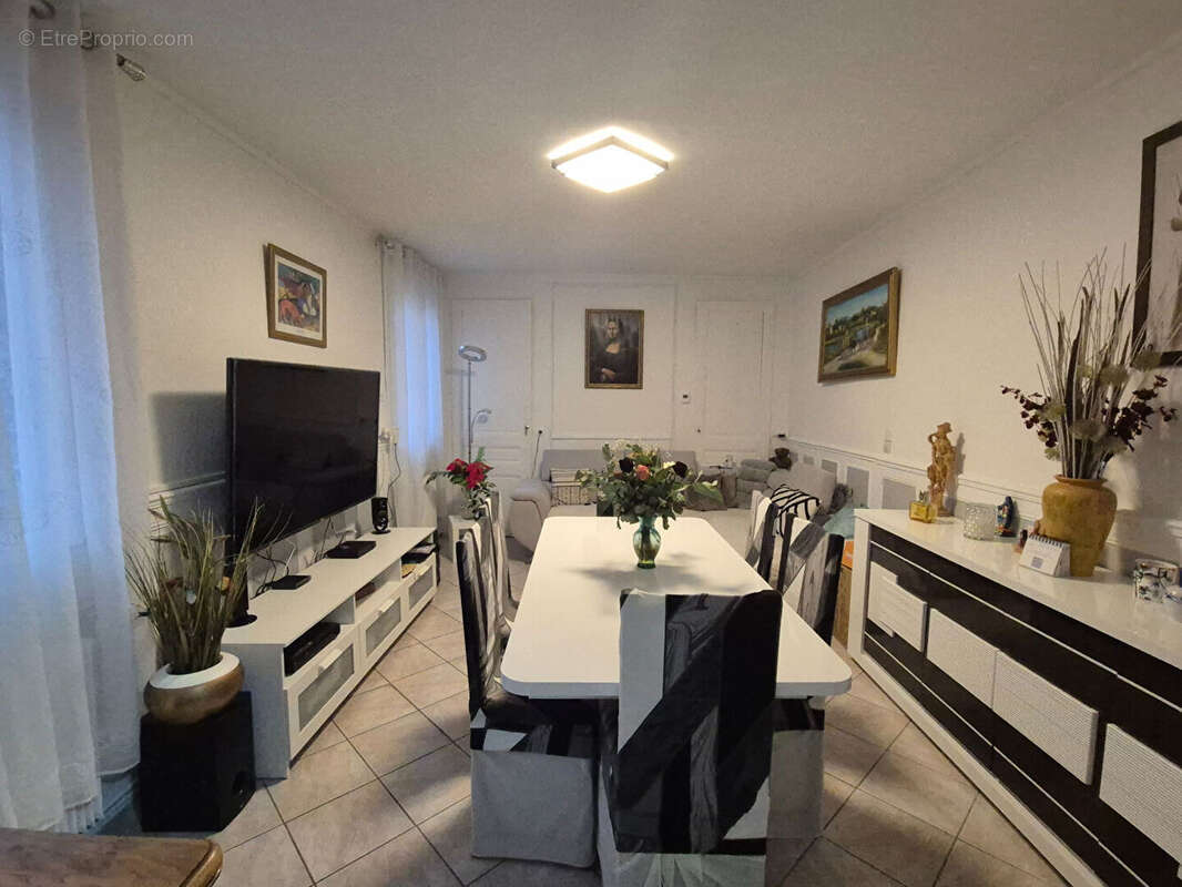 Appartement à CAUDEBEC-LES-ELBEUF