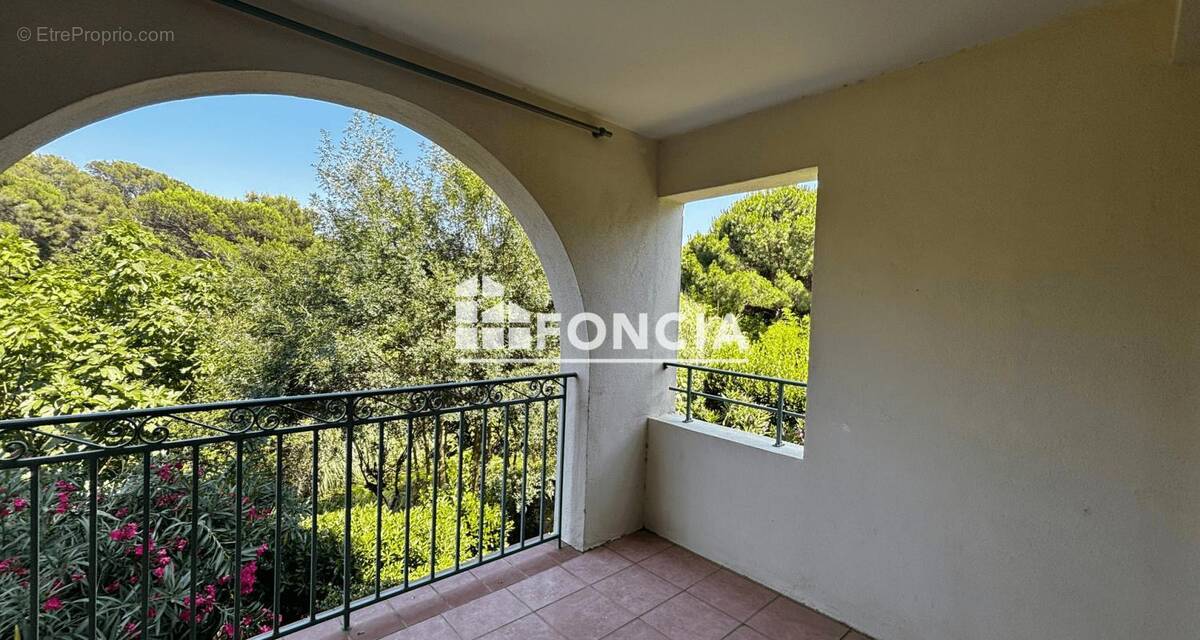 Appartement à SIX-FOURS-LES-PLAGES