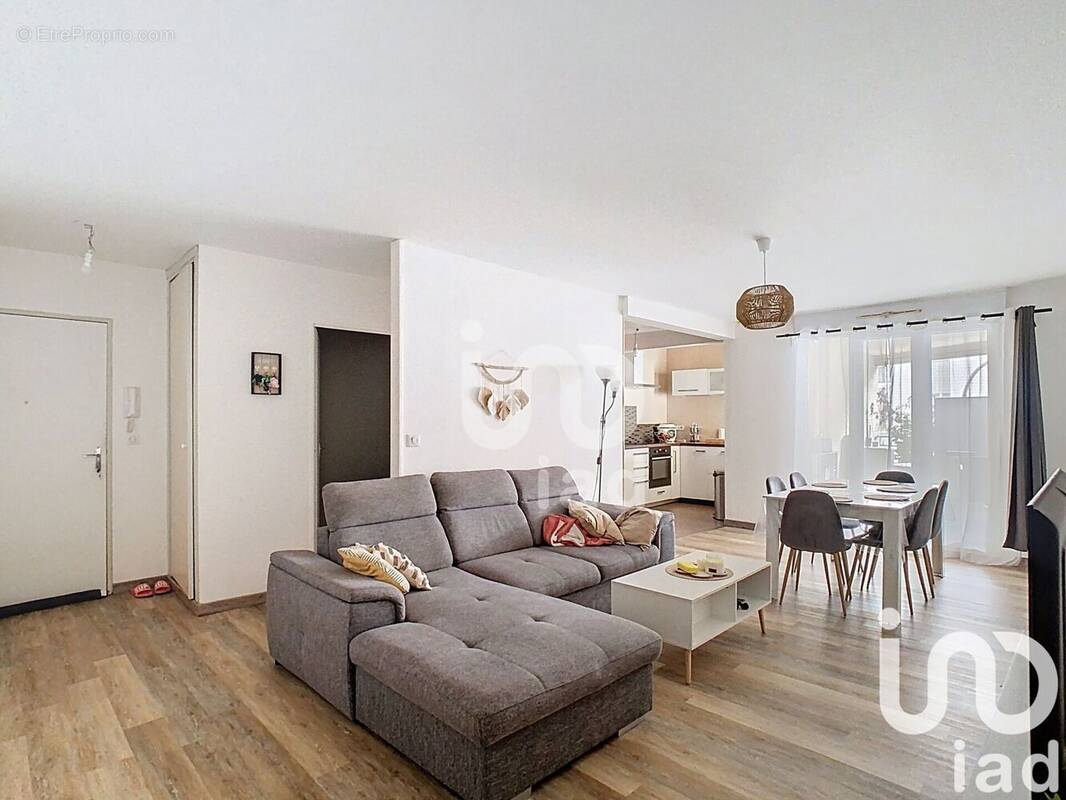 Photo 1 - Appartement à CHALONS-EN-CHAMPAGNE
