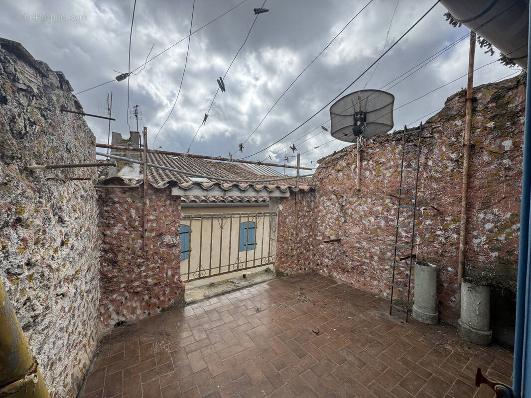 Maison à COURSAN