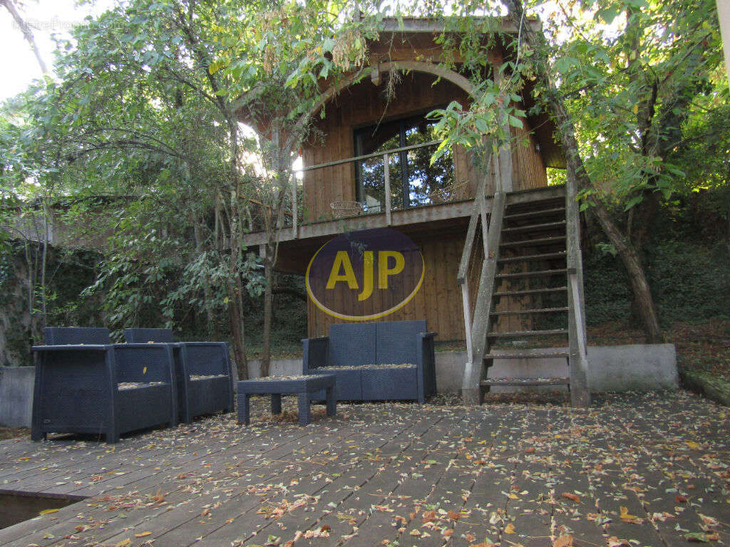 Maison à LACANAU