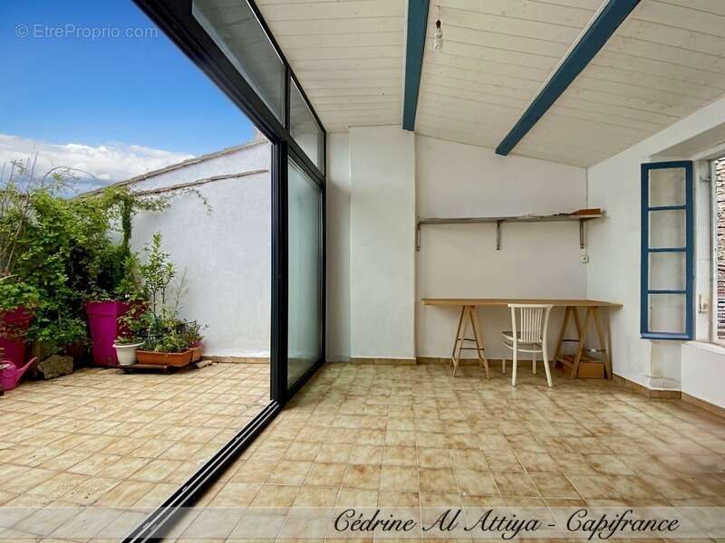 Maison à LES PORTES-EN-RE