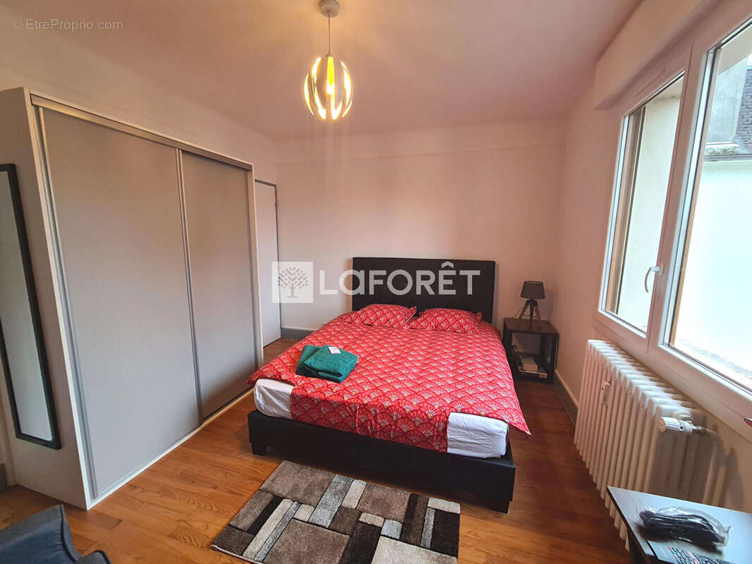 Appartement à COGNIN