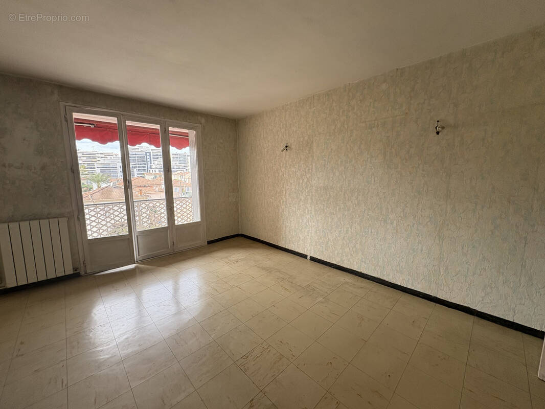 Appartement à LE CANNET