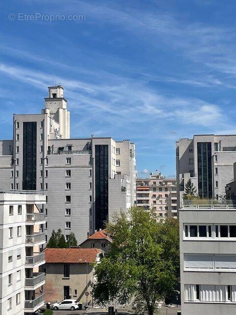 Appartement à VILLEURBANNE