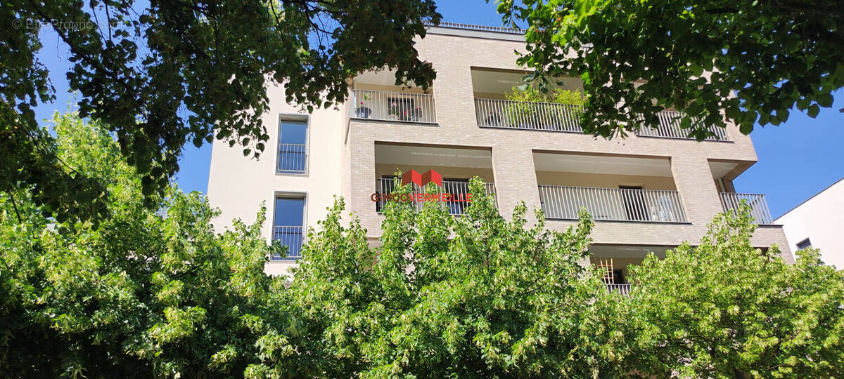 Appartement à RUEIL-MALMAISON