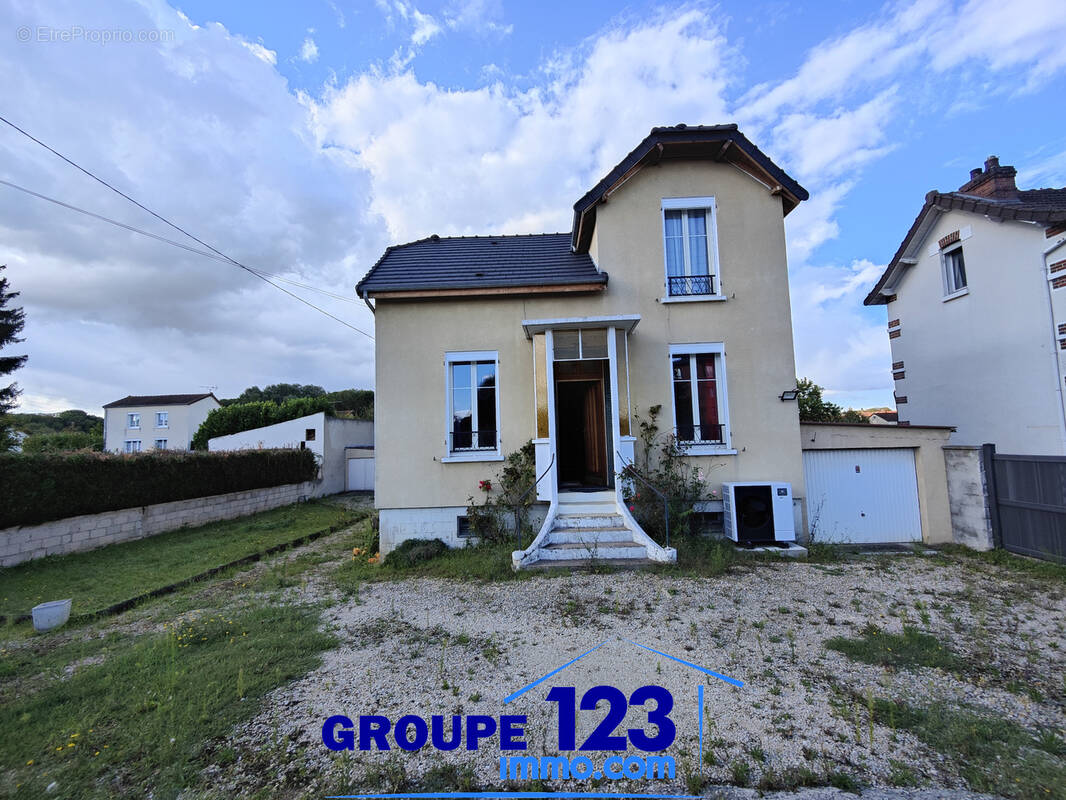 Maison à MIGENNES