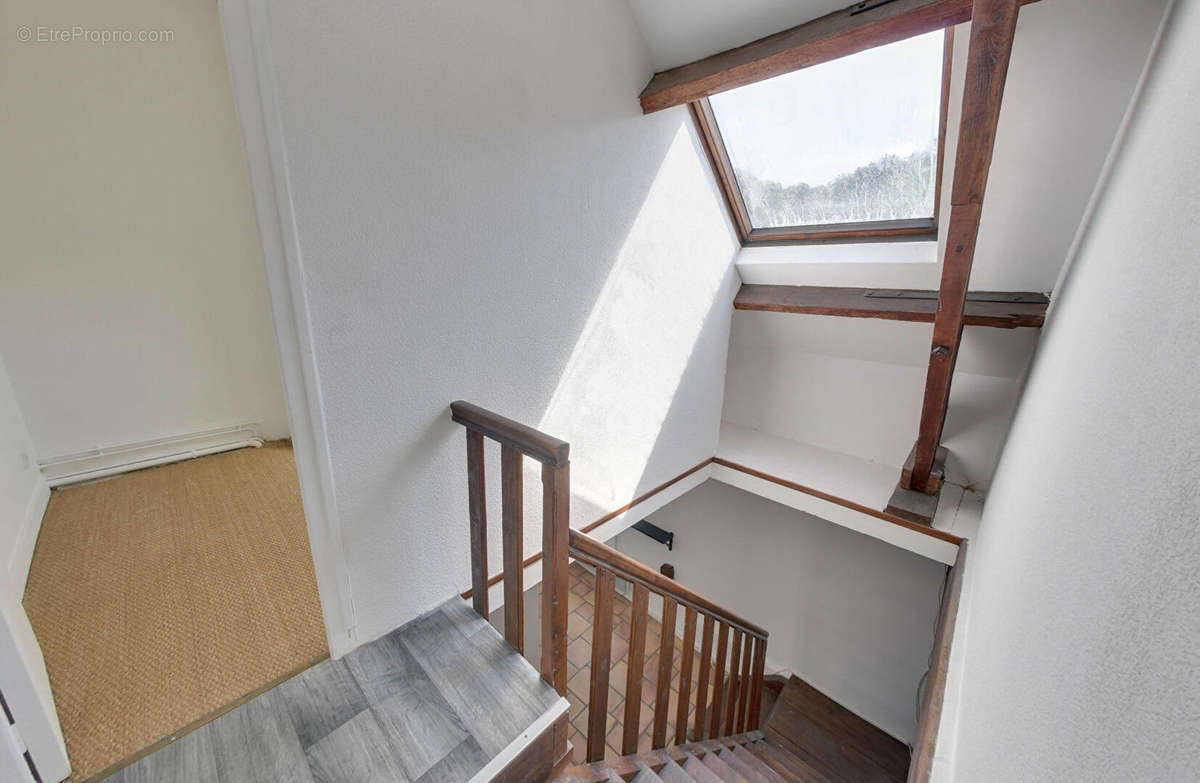 Appartement à SAINT-LEGER-EN-YVELINES