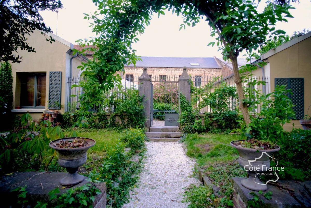 Maison à GUISE