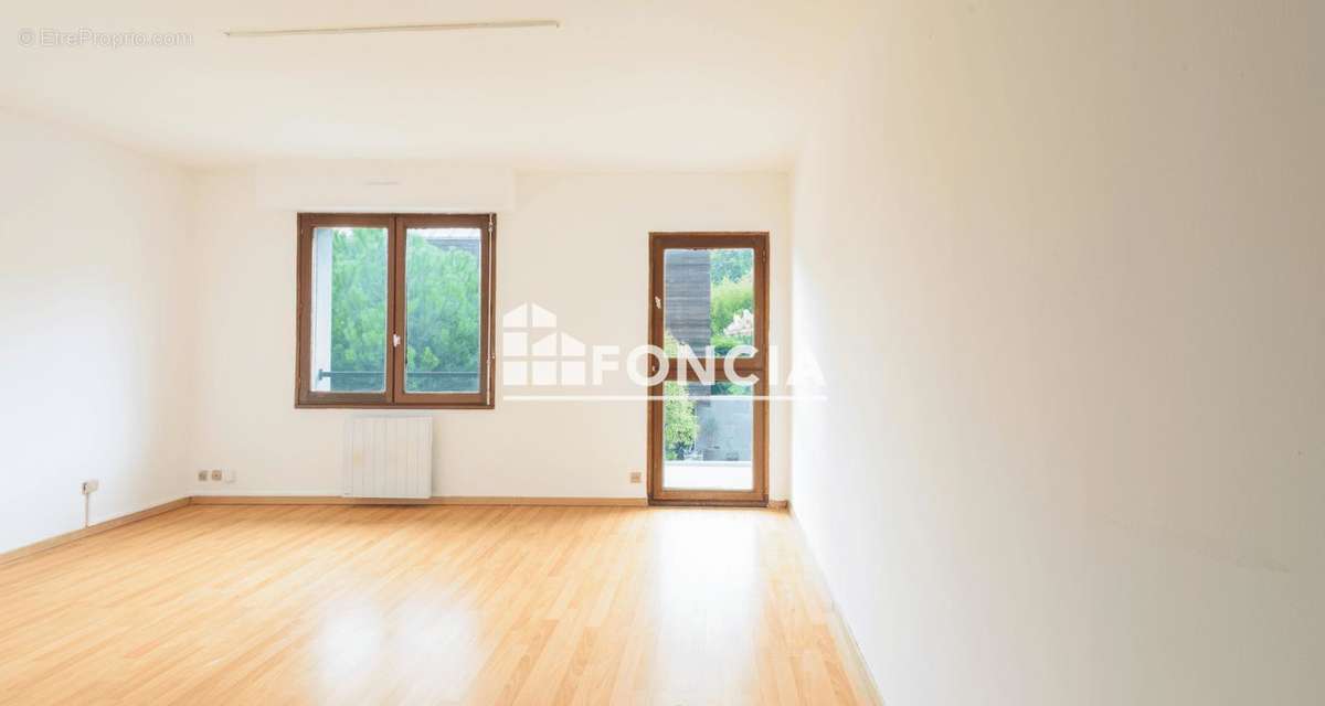 Appartement à DAMPMART