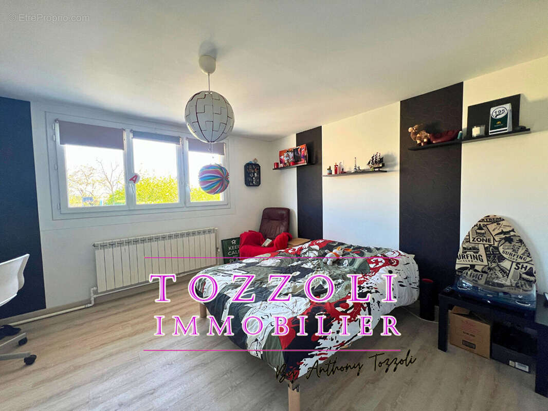Maison à SAINT-QUENTIN-FALLAVIER