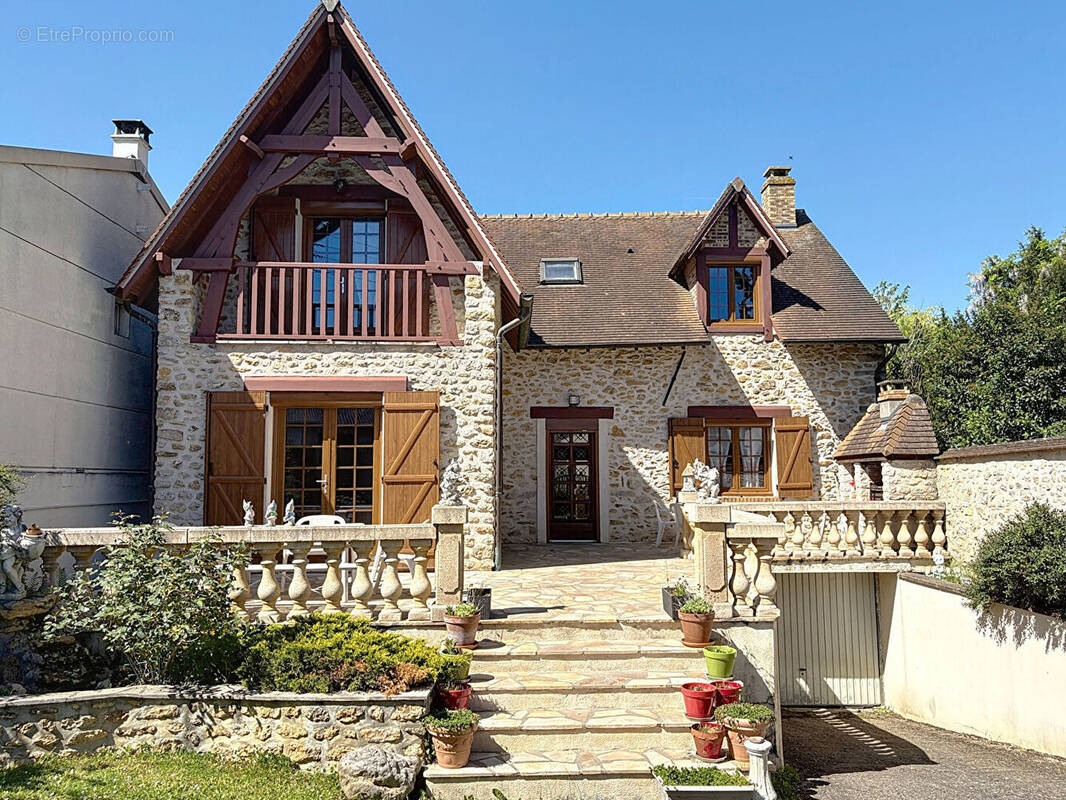 Maison à ITTEVILLE