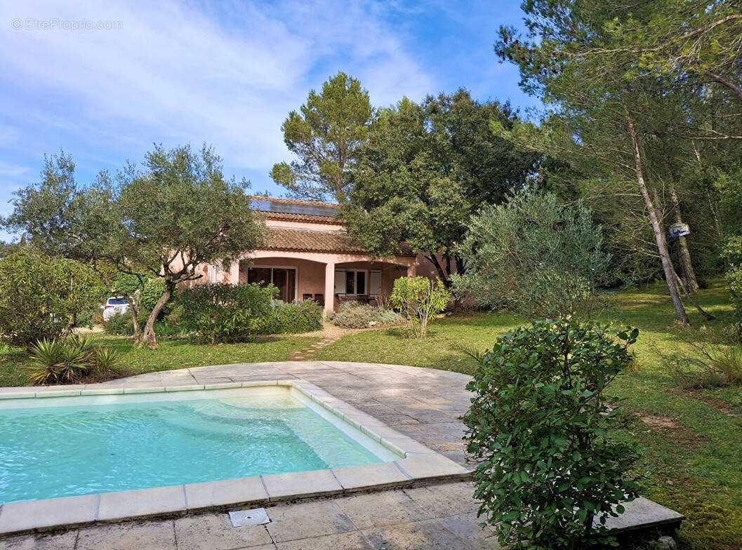 Maison à POULX