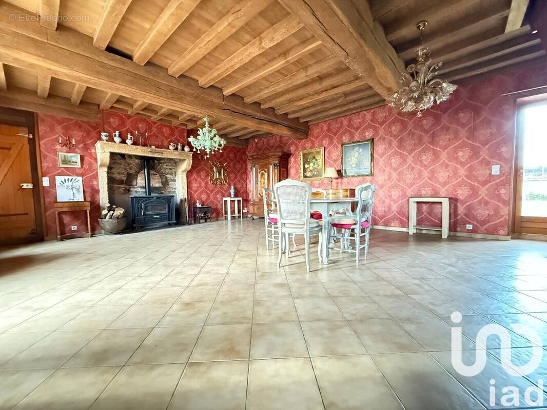 Photo 1 - Maison à CURDIN