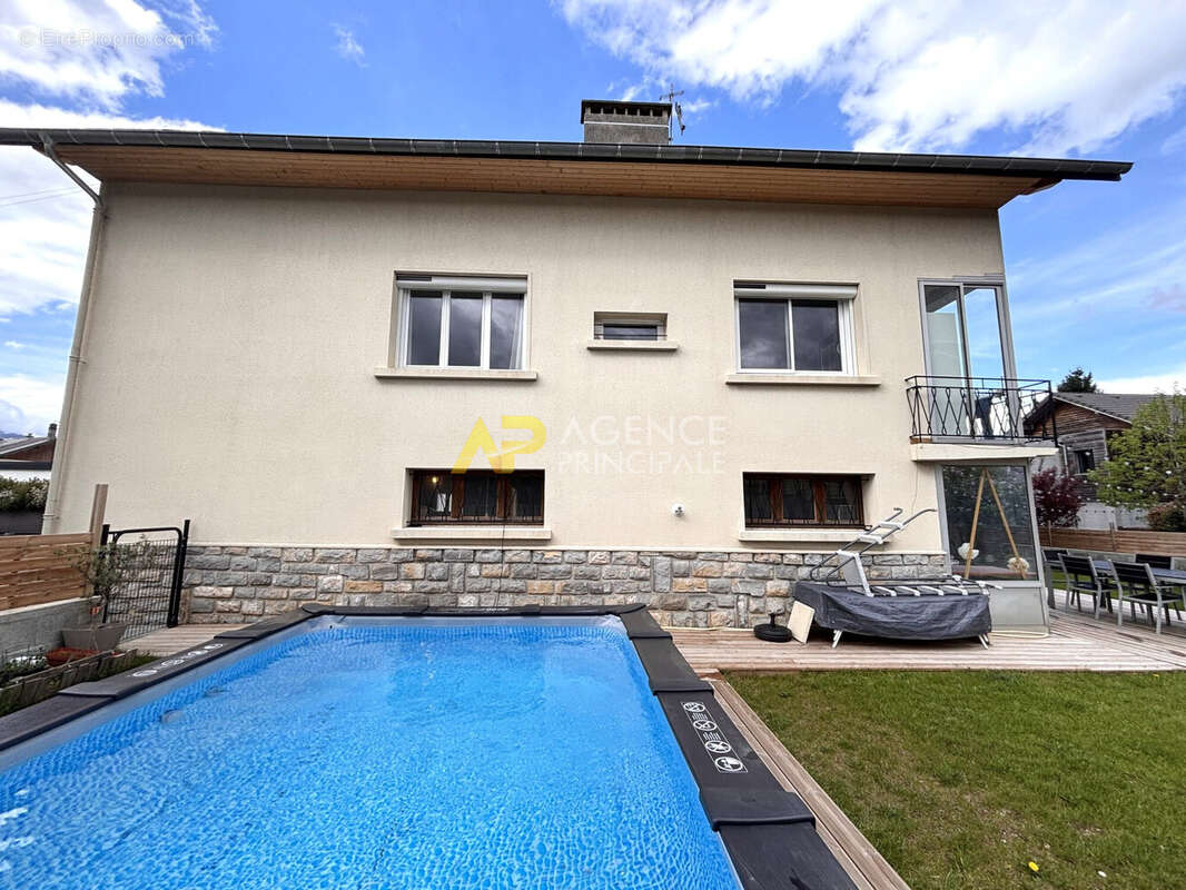 Maison à COGNIN