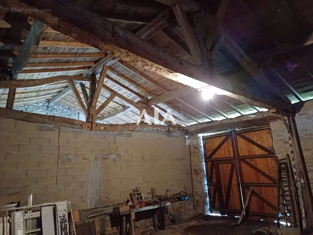 Maison à BENEST