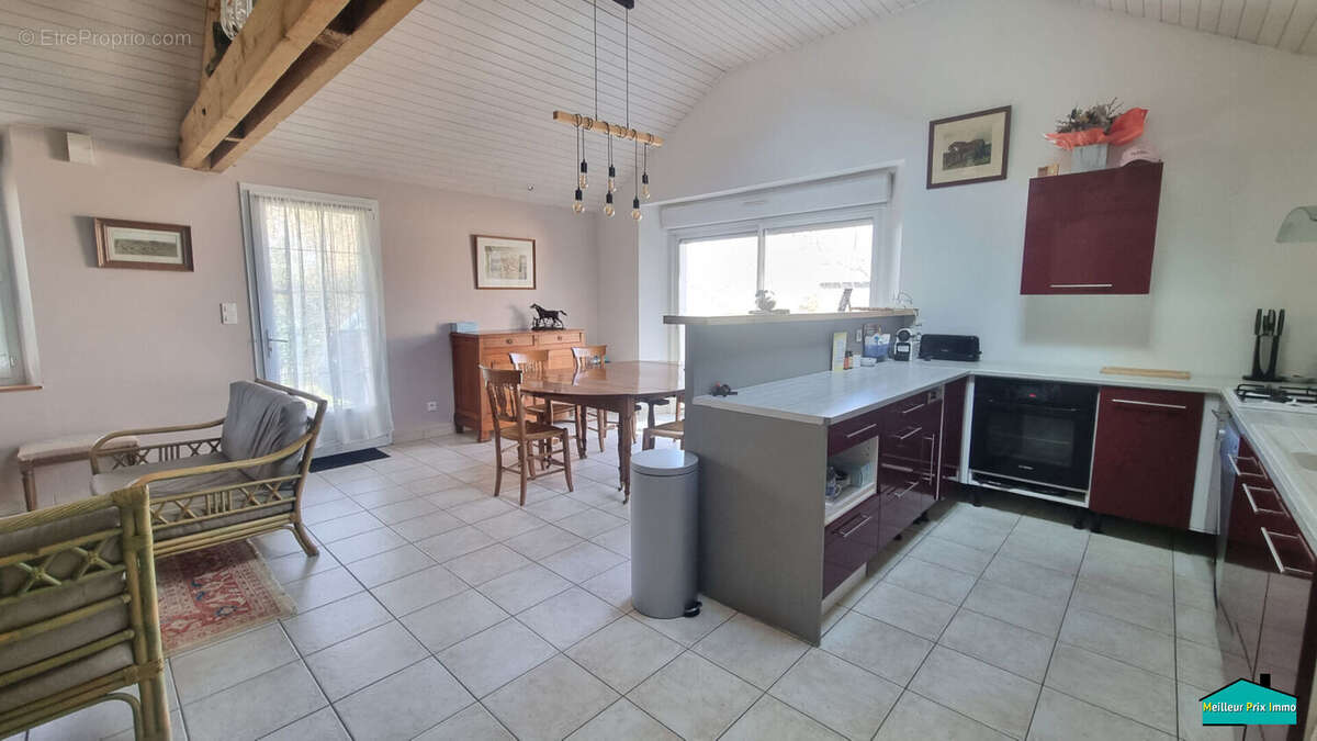 Maison à PAULX