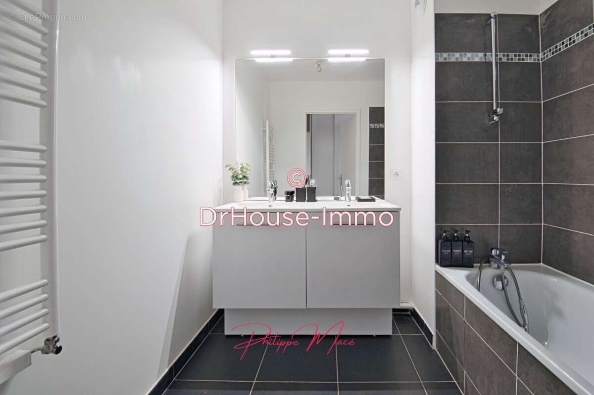 Appartement à CLAYE-SOUILLY