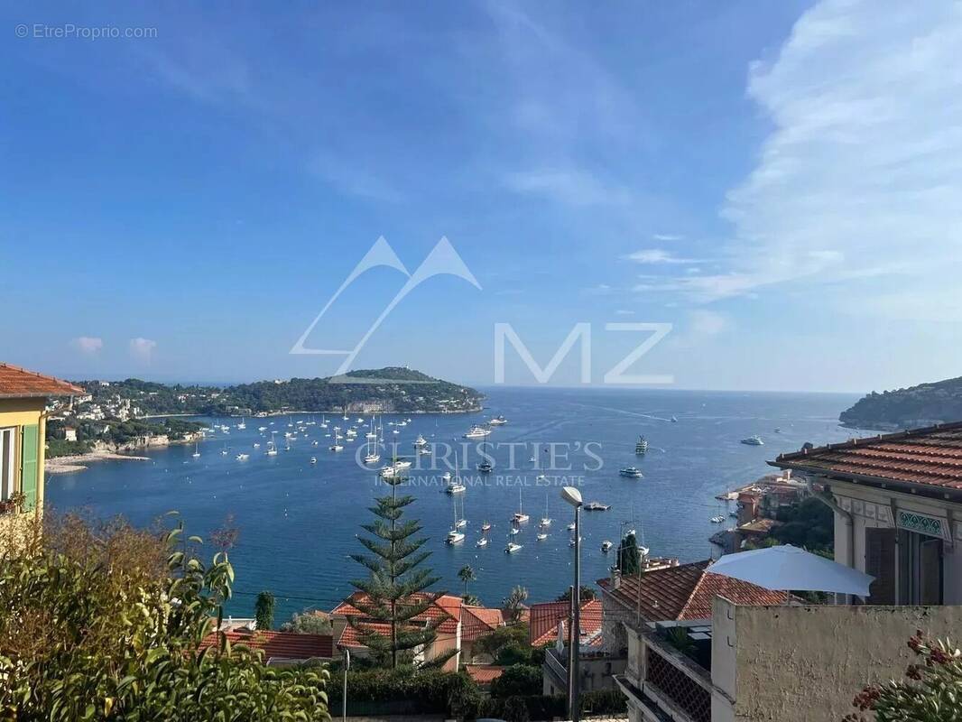Appartement à VILLEFRANCHE-SUR-MER