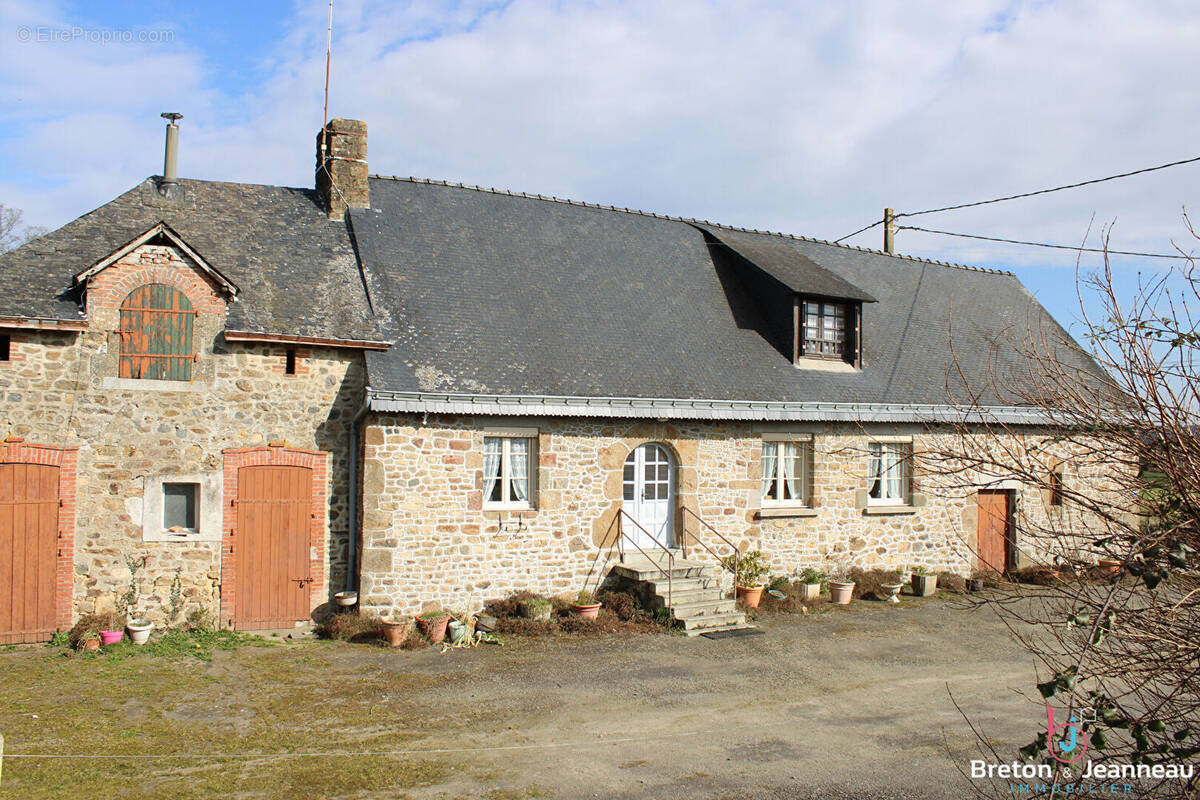 Maison à ERNEE