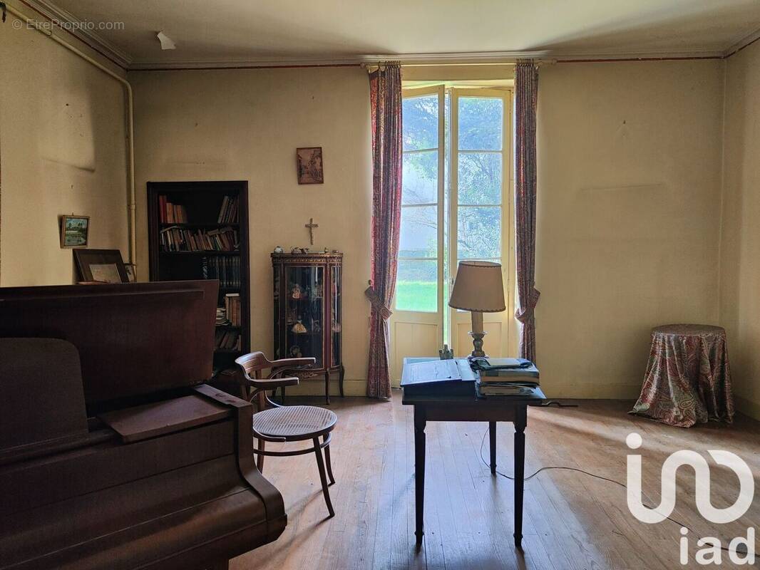 Photo 1 - Maison à LAVARDAC