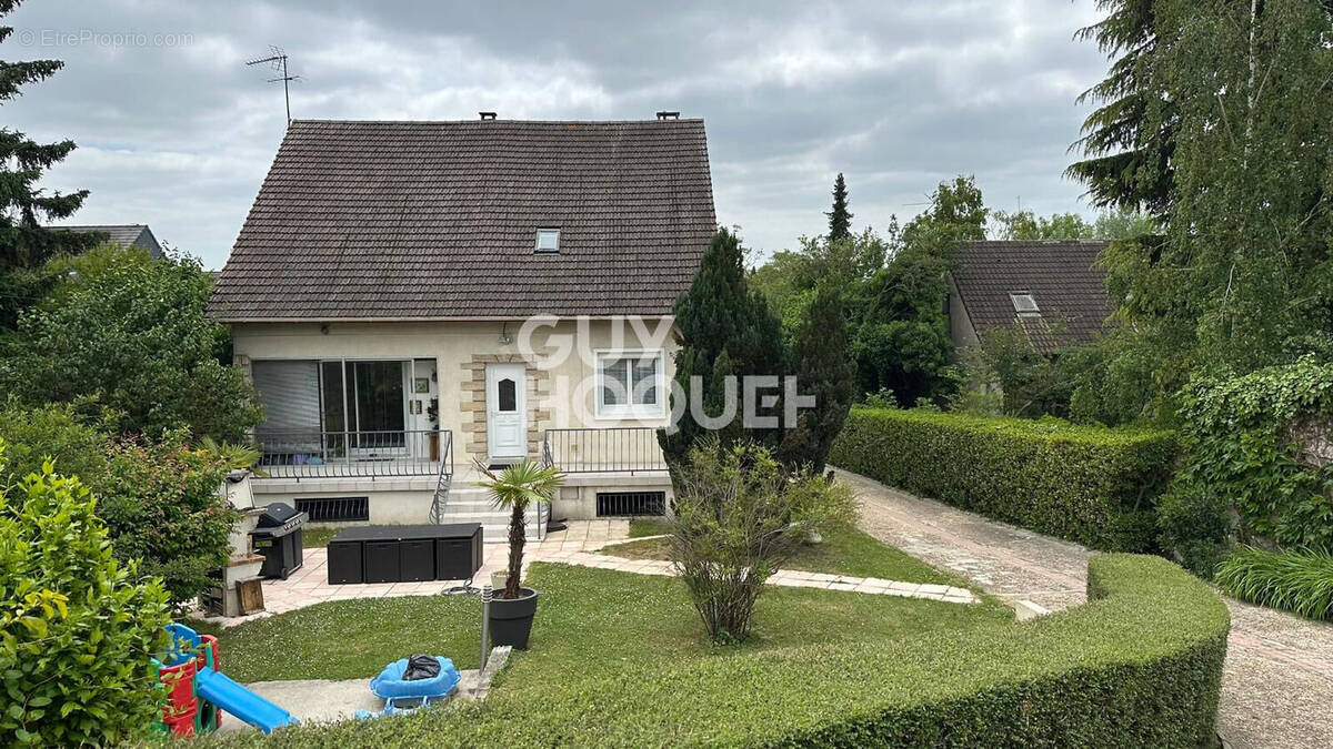 Maison à LIMAY