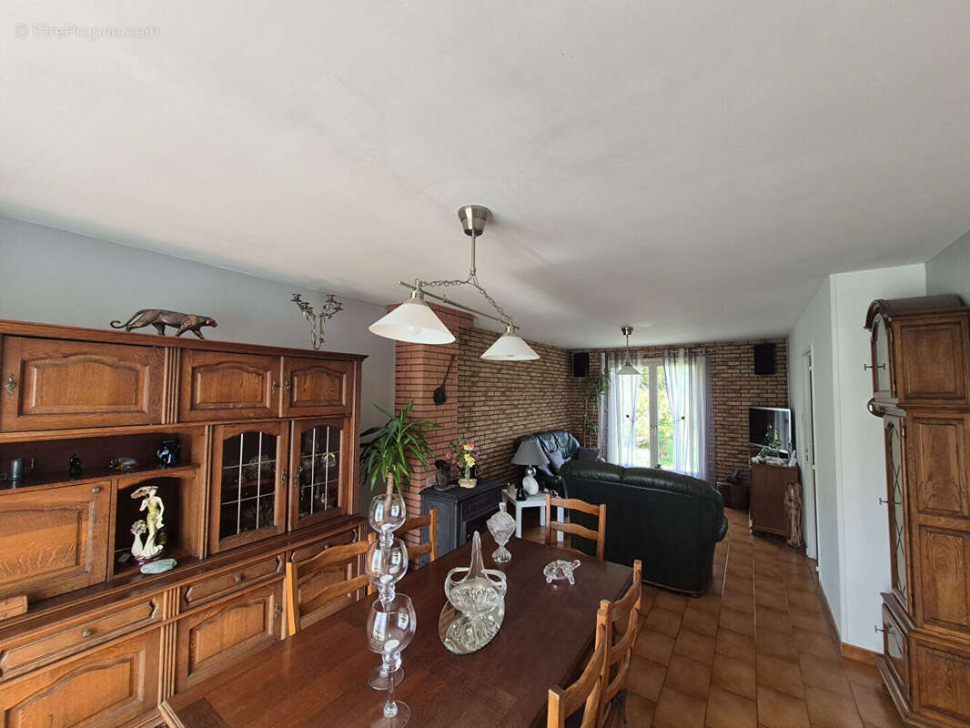 Maison à BEAUMETZ-LES-LOGES
