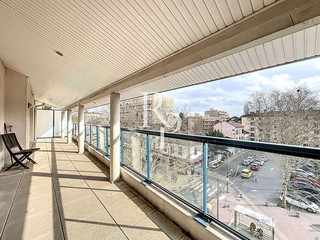 Appartement à LYON-5E