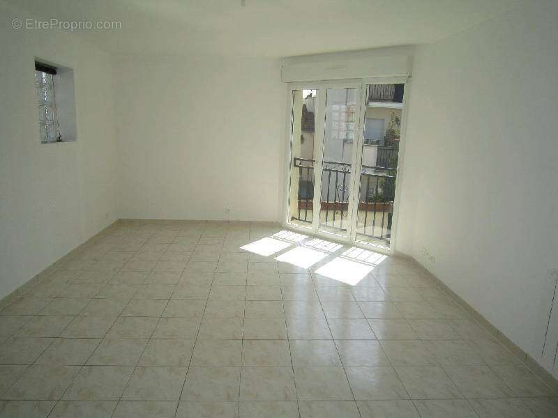 Appartement à NEUILLY-PLAISANCE