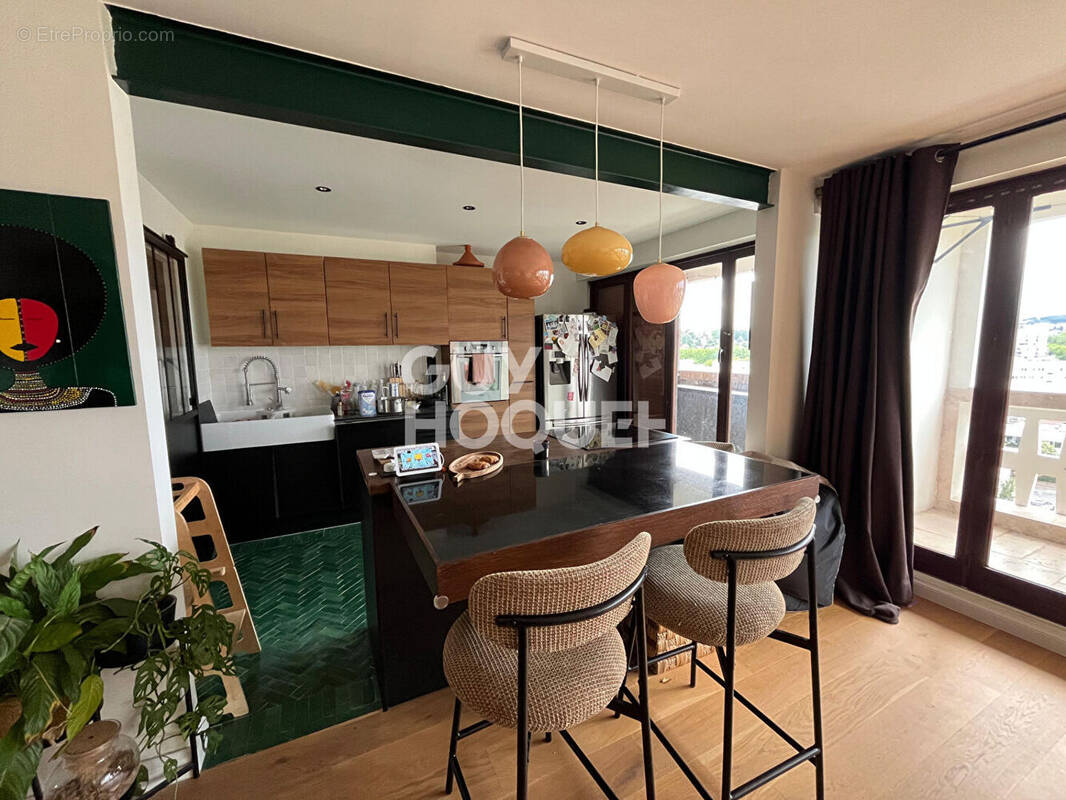 Appartement à BAGNEUX