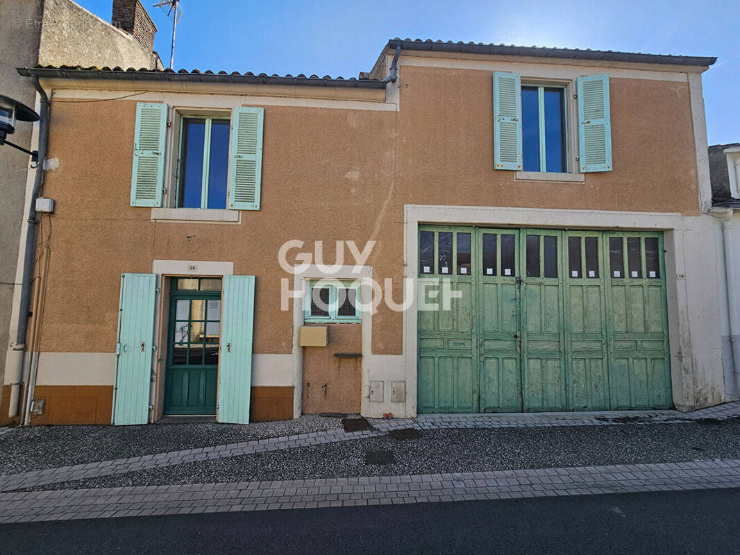Maison à FOUSSAIS-PAYRE