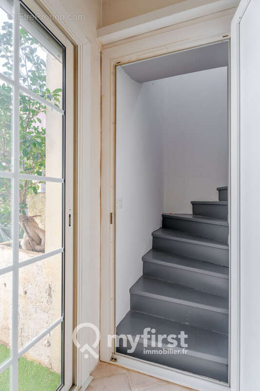 Maison à CUERS