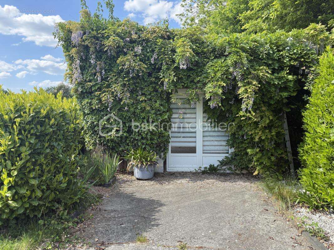 Maison à PONT-L&#039;EVEQUE