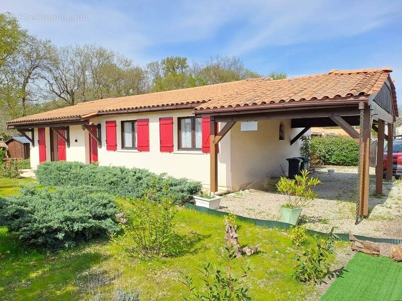 Maison à LE HAILLAN