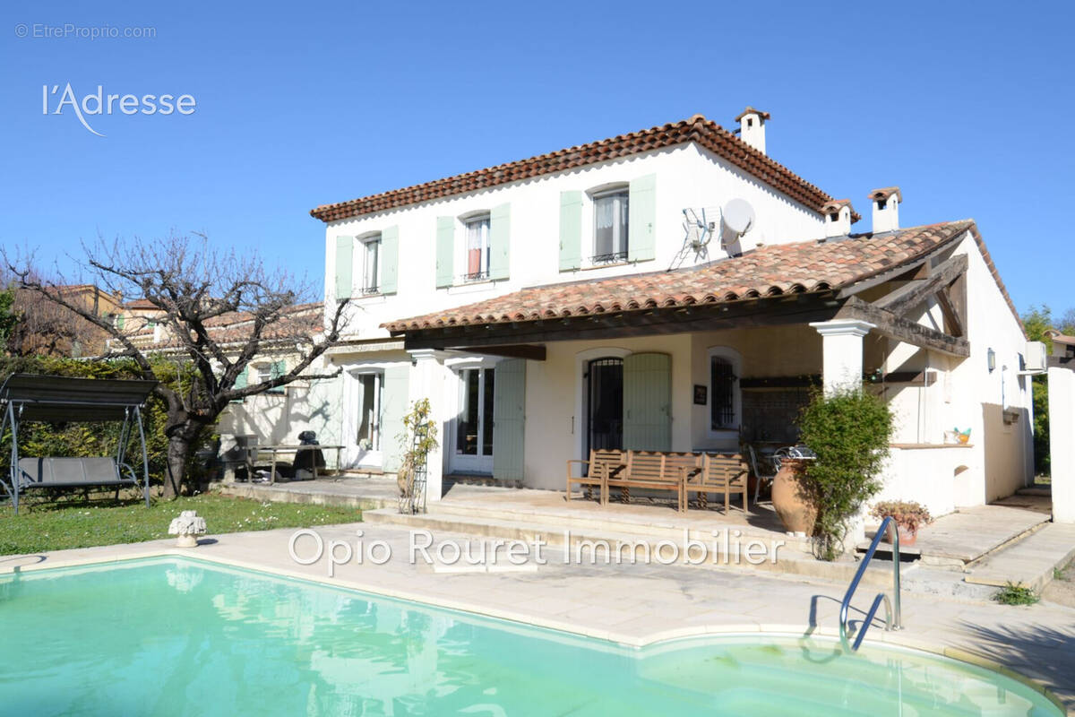Maison à LE ROURET