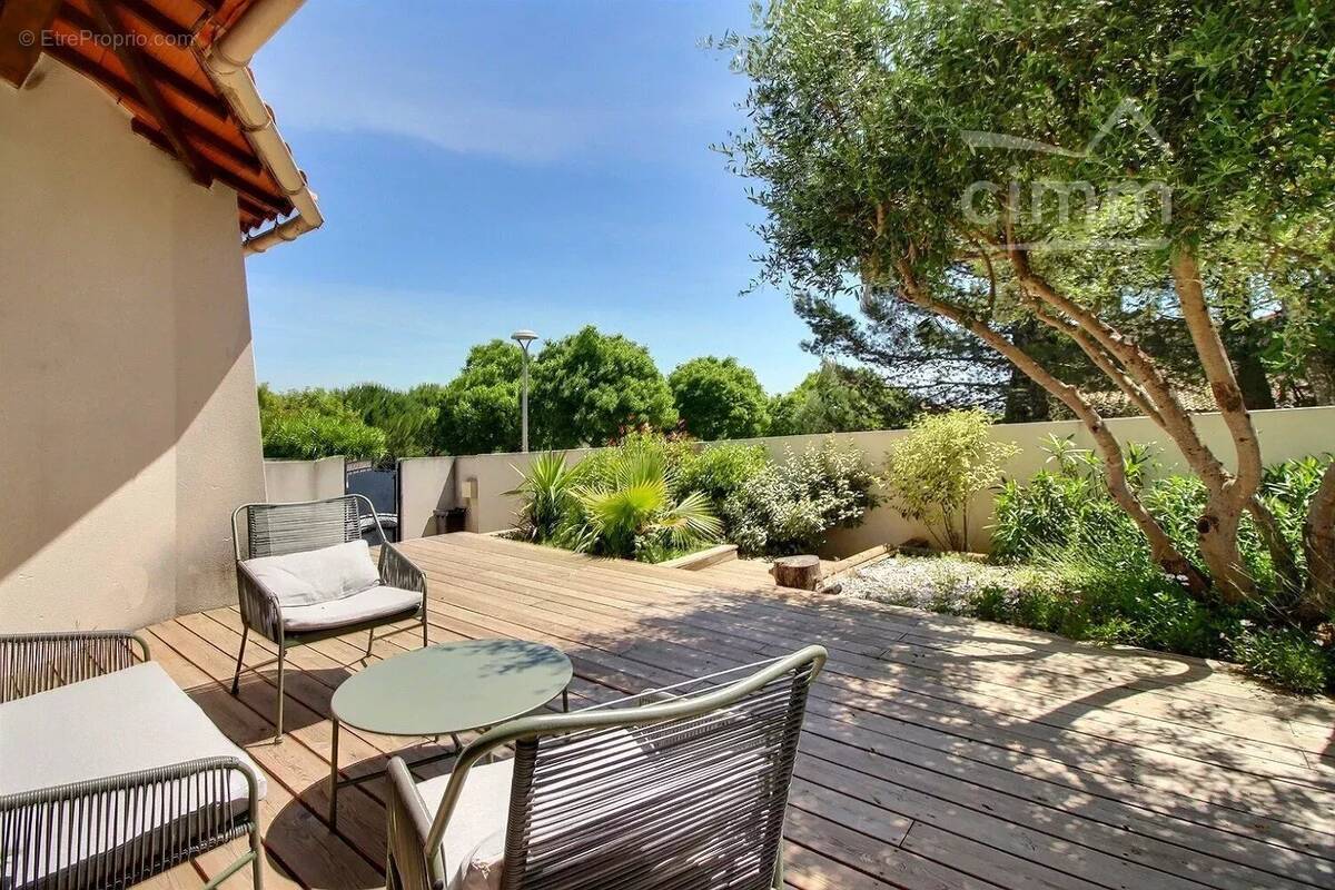 Appartement à SAINT-GEORGES-D&#039;ORQUES