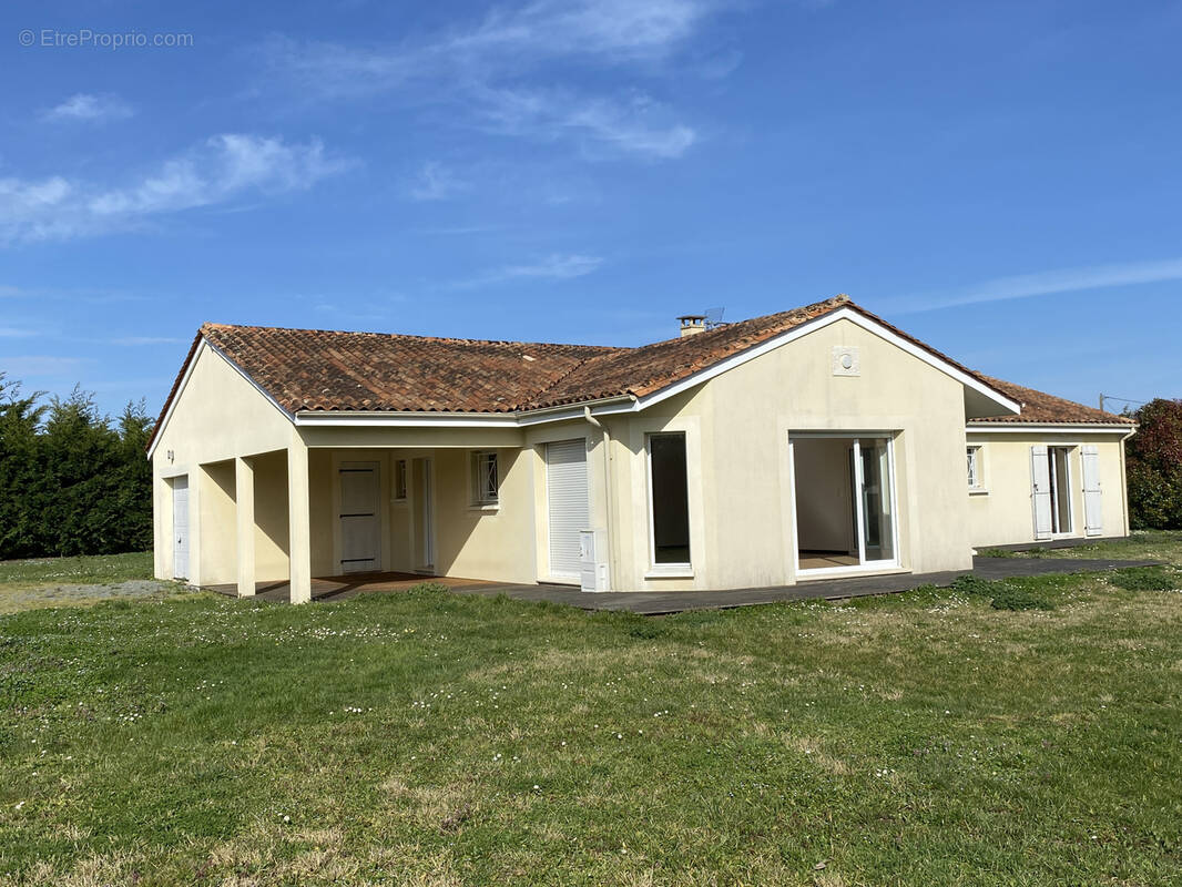 Maison à LA FORCE