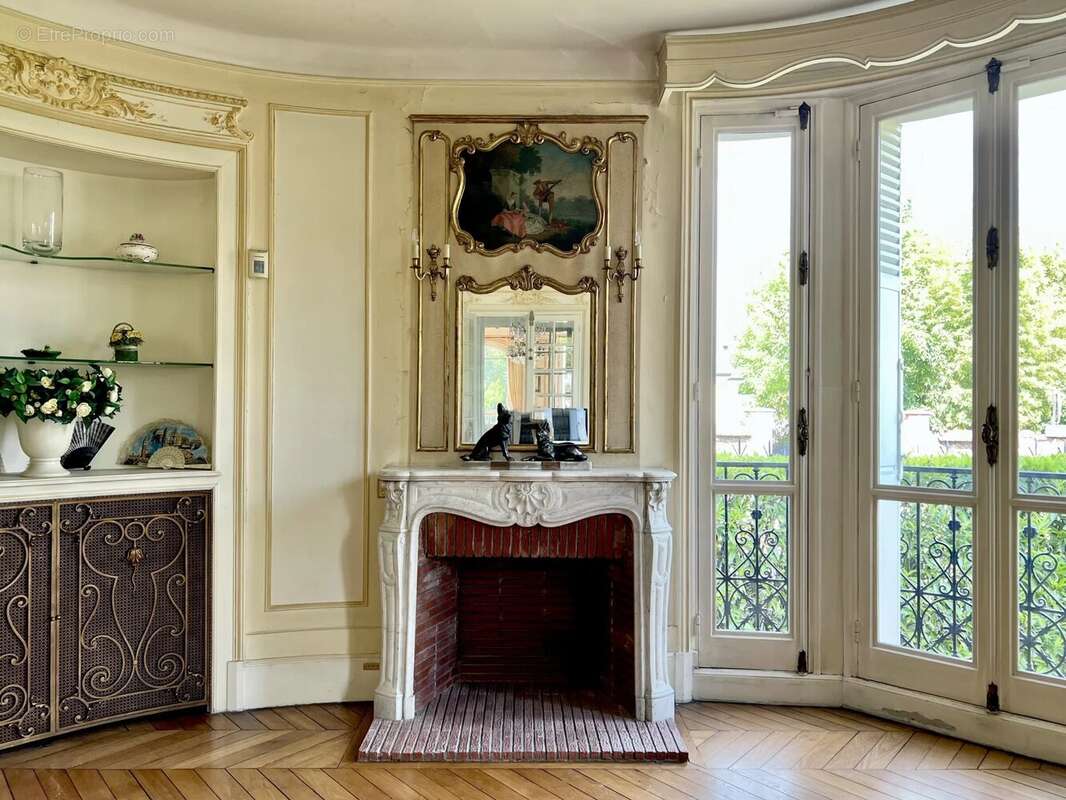 Maison à SAINT-MAUR-DES-FOSSES