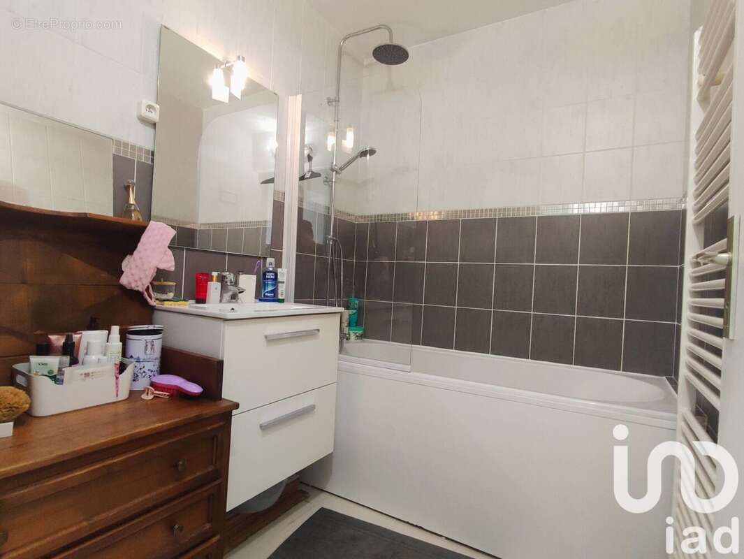 Photo 7 - Appartement à LE PLESSIS-BELLEVILLE