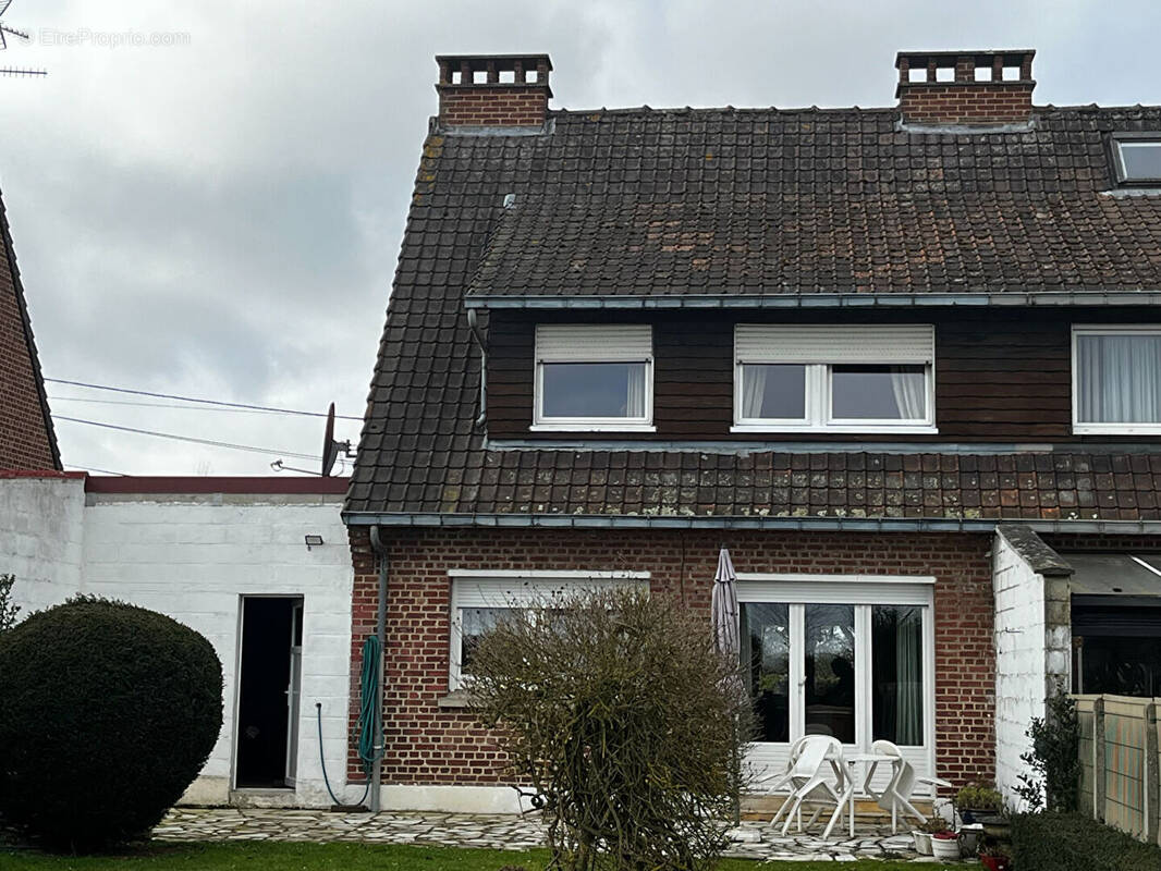 Maison à LE QUESNOY