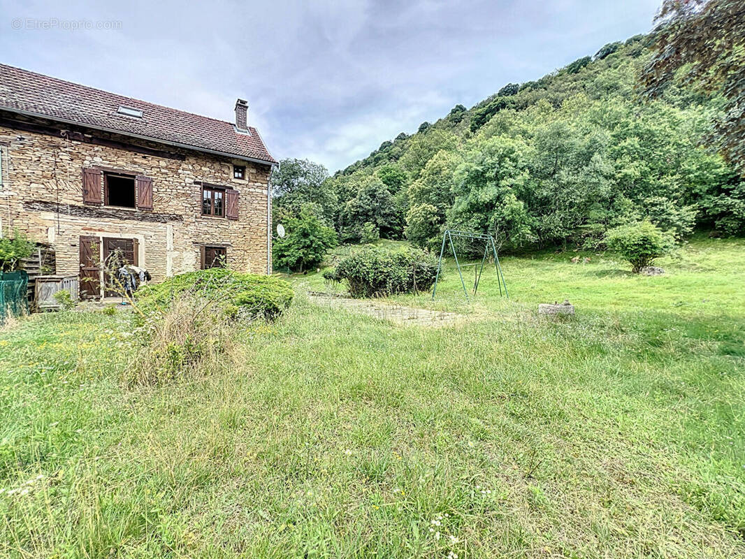 Maison à HIERES-SUR-AMBY